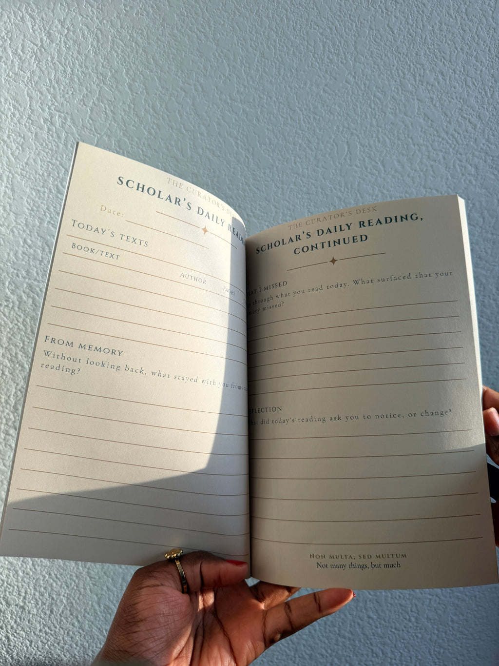 Scholar’s Daily Reading Log — 60-Day Physical Reading Journal